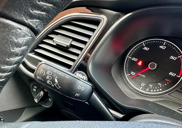 Seat Leon cena 39800 przebieg: 237777, rok produkcji 2014 z Zwoleń małe 781